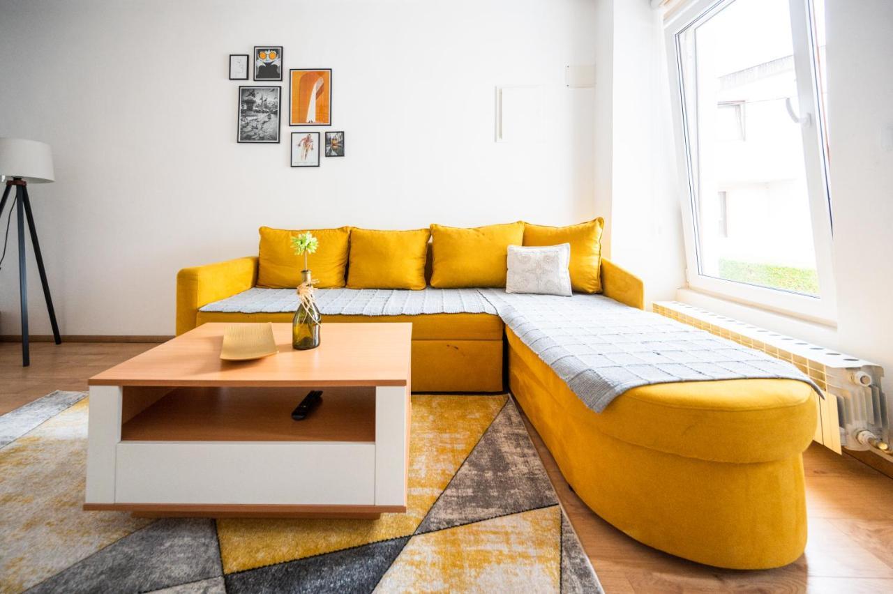 Modern Studio Apartment In The Old Town Сараево Екстериор снимка