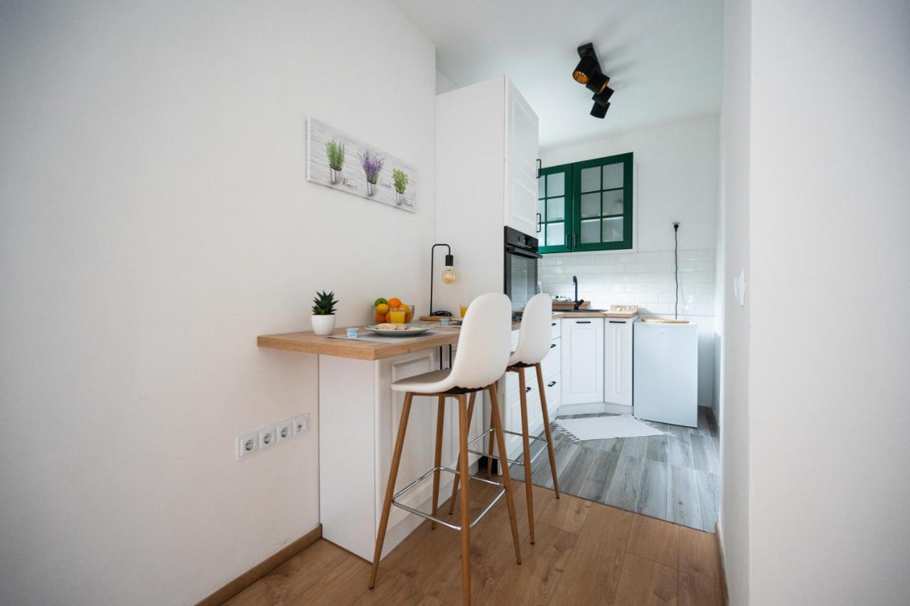 Modern Studio Apartment In The Old Town Сараево Екстериор снимка